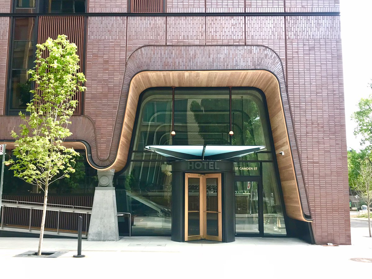 embop's tweet photo. No I do not have a reservation, yes I am just an architect wanting to take photos of your handrails thank you. https://t.co/VGvLqGhVWu