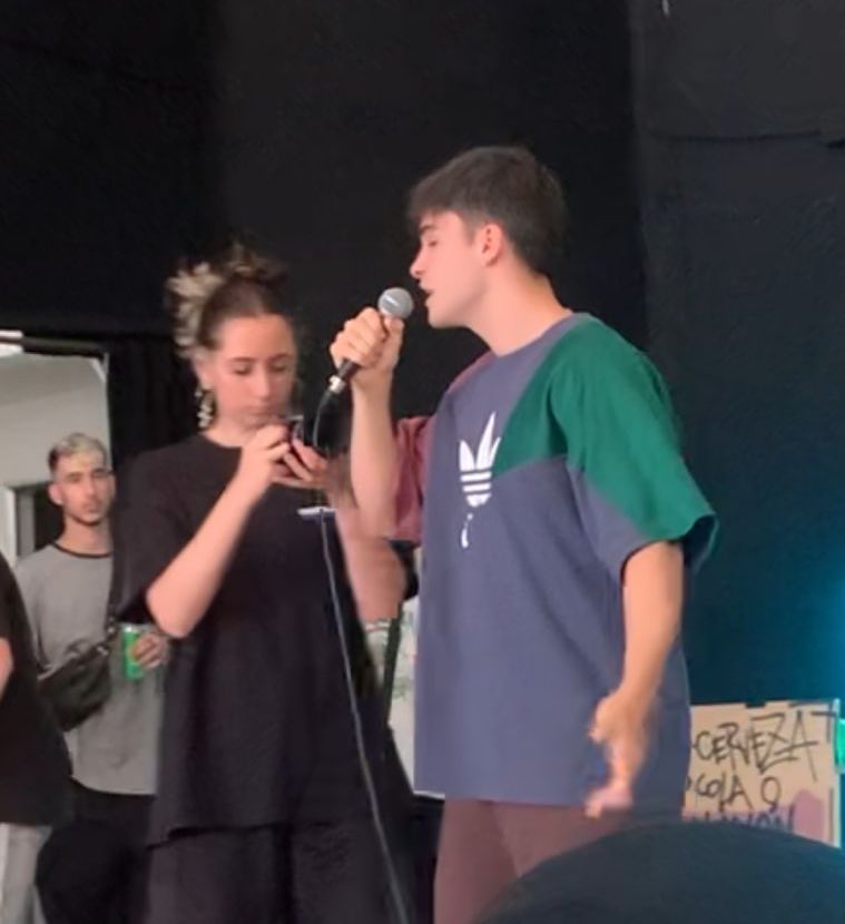 Compromiso_Lora's tweet photo. El rapero Arque es un producto interior bruto de nuestro pueblo, un Joven loreño que está en auge en el mundo del RAP y estrenó este pasado Domingo 14 de Mayo su EP  ̈Meses Frios ̈ el cual consta de 3 temas relacionados entre sí que conforman una historia narrada en su conjunto https://t.co/RN1Y4lhCAz