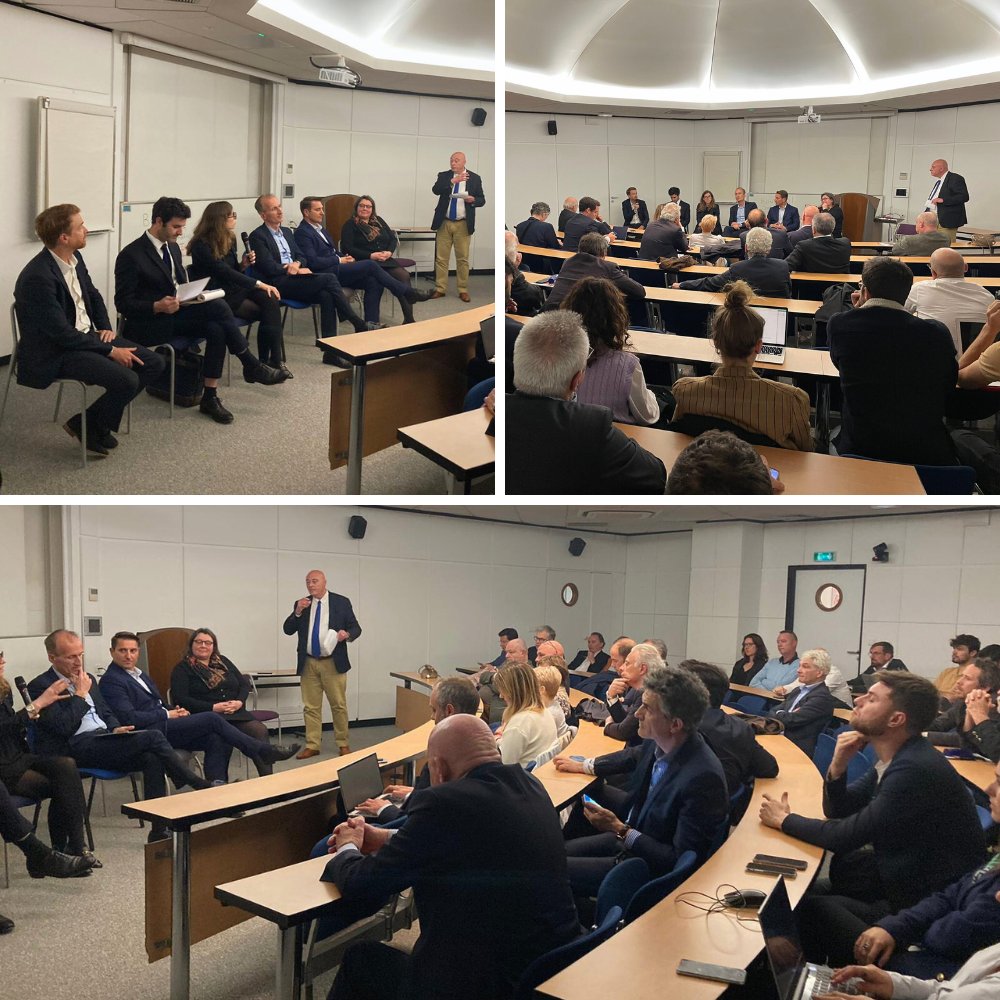 [ 𝗖𝗟𝗨𝗕 𝗖𝗢𝗣𝗥𝗢 🏬 ]

Le #clubcopro de jeudi dernier portait sur la mobilité électrique en copropriété: enjeux &amp; état des lieux. ⚡

Merci aux intervenants &amp; aux participants pour cette soirée conviviale ! 😉

#SalonCopro2023
📆 8-9/11/2023
📍 Paris Expo Porte de Versailles