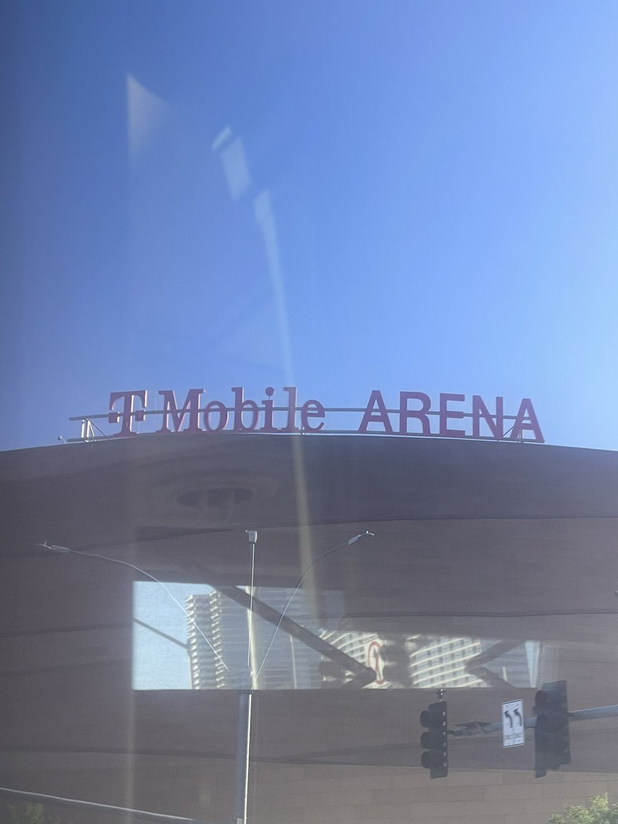 #WC2023 Las Vegas

First time winner and first time in Las Vegas.
Thank you T-Mobile. Virtual Retail Representing Overland Park, KS. Thank you to all my leaders for your amazing support