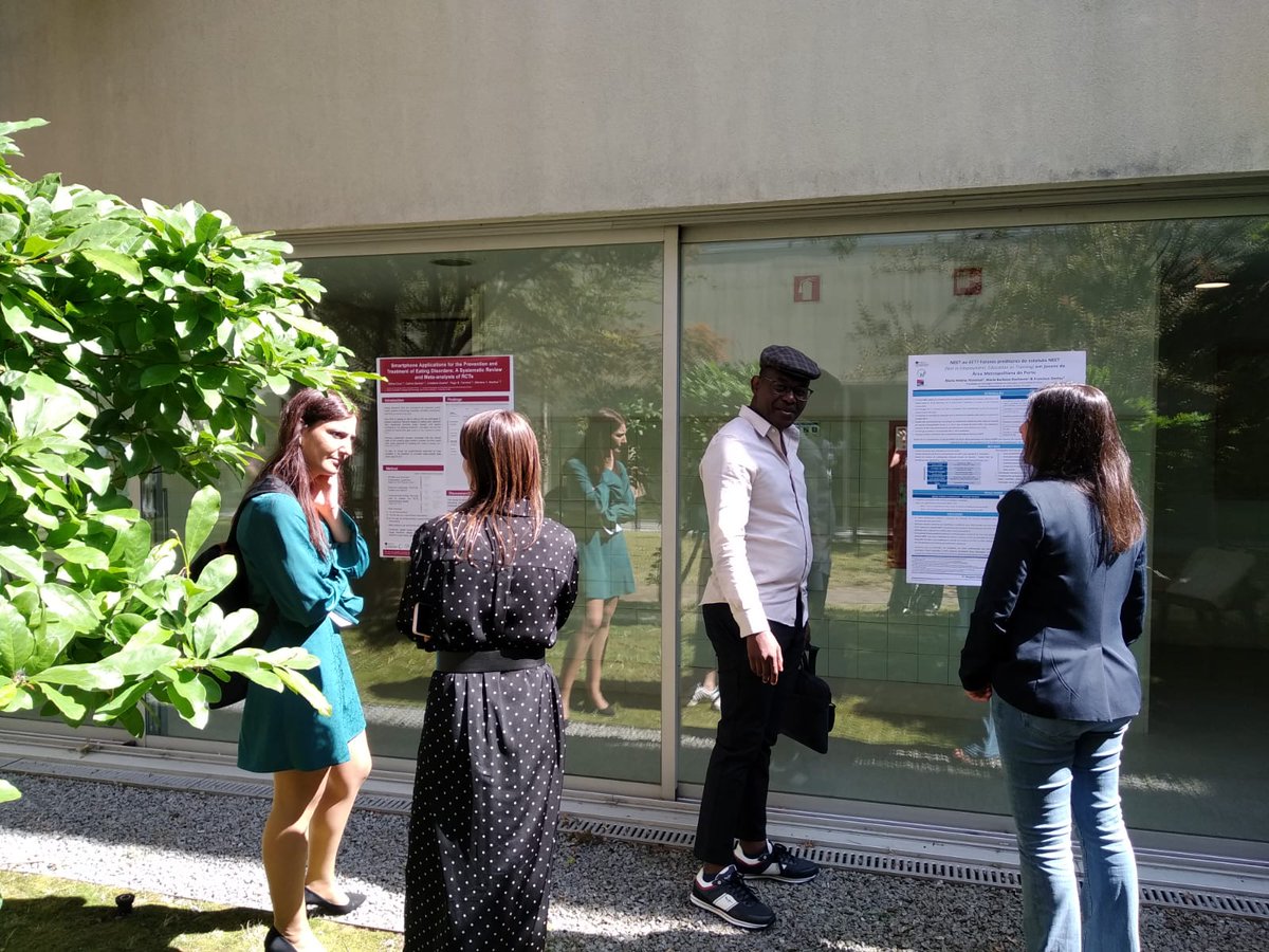 LabNeuroscience's tweet photo. Coffee Break & Poster Session
An excellent opportunity for students, researchers, and psychologists from @UMinho_Oficial, @UPorto, and @UTAD_RS to connect and network. All three universities are part of the #UNorte Psychology Consortium. https://t.co/7RvEIuxvUy