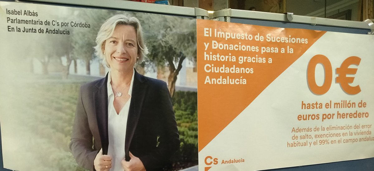 MateoLu79941552's tweet photo. @Cs_Cordoba @JMLupi @FatimaEntrenas @MikeChapel @Cs_Andalucia @CiudadanosCs @CsCordoba_Prov @AdrianVL1982 @InesArrimadas @AndresRecheCs Y Tú de quién eres ?????
🙈🙈🙈🙈🙈🤔🤔🤔🤔 https://t.co/xFpAfHn1aV