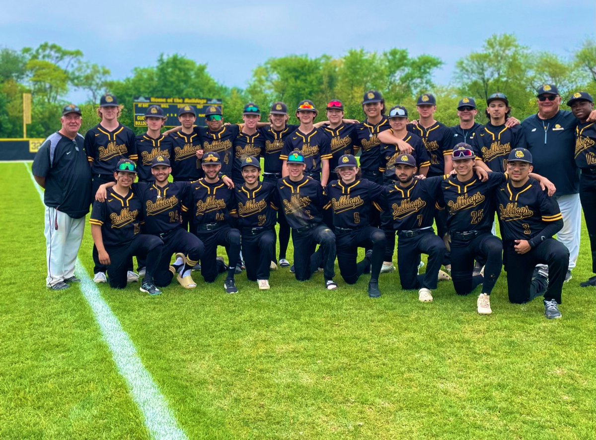 M_LEXandRI's tweet photo. Richards Baseball Senior Day 
#Classof2023 #HLRbaseball https://t.co/MEo3z9rP8S