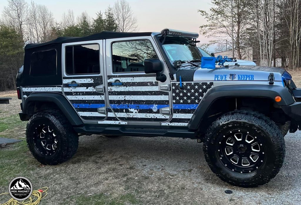 MEKMagnet's tweet photo. We remember and honor the dedication and sacrifice of our peace officers in the line of duty protecting and servicing our community. Thank you! 🙏

#MEKMagnet #ProtectYourJeep #ProtecandServe #PeaceOfficers #HugACop #ThinBlueLine #WeSupportYou #ThankYou #NoWords https://t.co/47lvw1OFvE