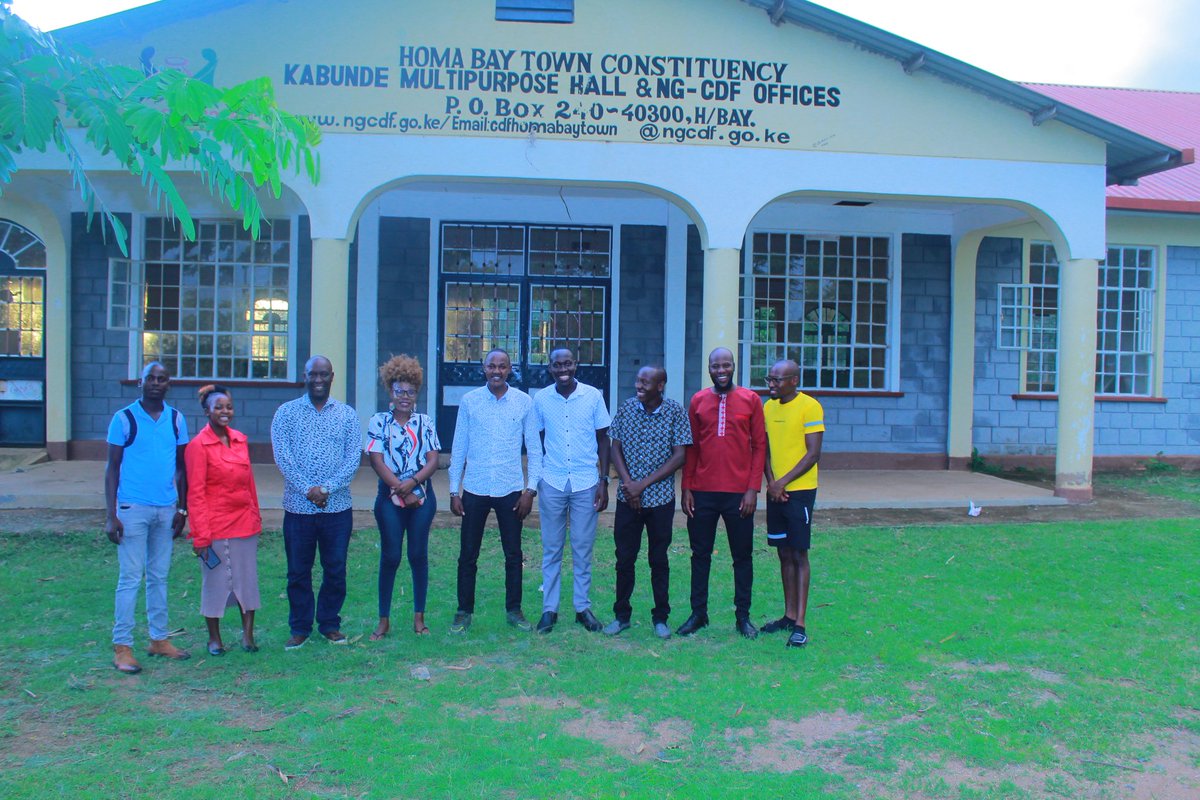 TownStudents's tweet photo. Gratitude to @kucsaaorg led by president @prezdaSkkajwang and patron @BishopThiongo for offering expertise mentorship to @TownStudents members. 
Asanteni https://t.co/OEyIhfQIjS
