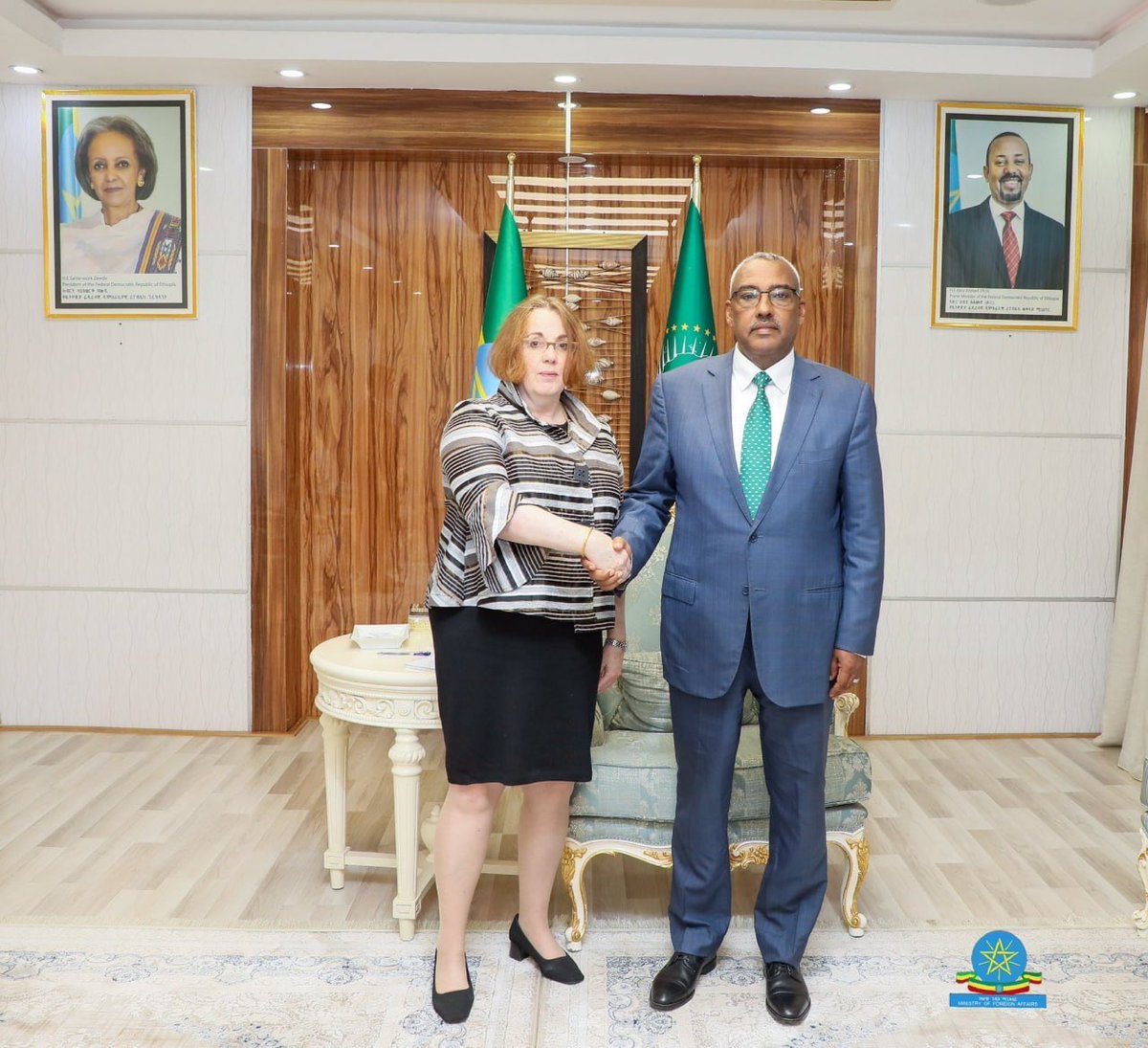 EthiopianNewsA's tweet photo. DPM, FM Demeke Confers with US Assistant Secretary of State for African Affairs https://t.co/VzNXWMxjjk https://t.co/KjFOhLD5Ed