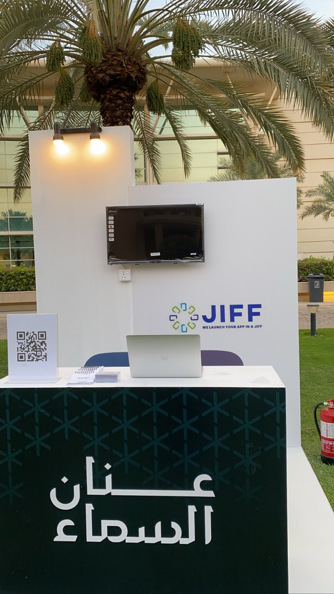 Jiff_tech's tweet photo. مهتم بالتقنية و ودك تتعلم البرمجة بدون كود ؟
ننتظرك اليوم في جامعة الفيصل معرض #عنان_السماء 🤩👏🏻 https://t.co/bMkLQcZRAT