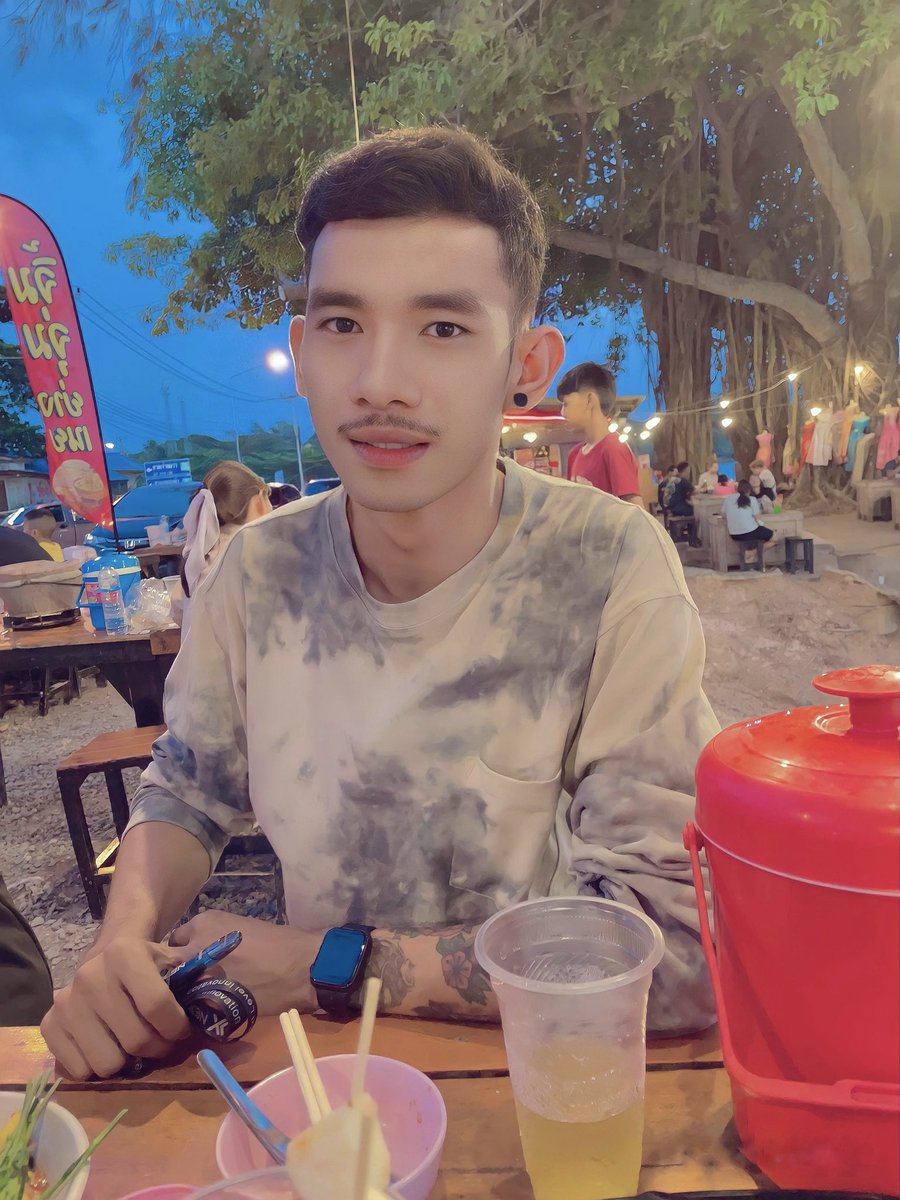 อยากช่วยเธอ ไม่อยากให้เธอช่วยตัวเอง