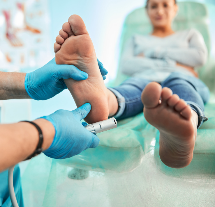 PodiatryGroupNJ's tweet photo. New Jersey Podiatric Physicians and Surgeons Group understands the importance of healthy feet and is committed to helping you achieve lifelong foot health. Schedule your podiatry appointment today and stay ahead of any potential issues. https://t.co/It5kbwLAKe https://t.co/Un0ymIMOvM