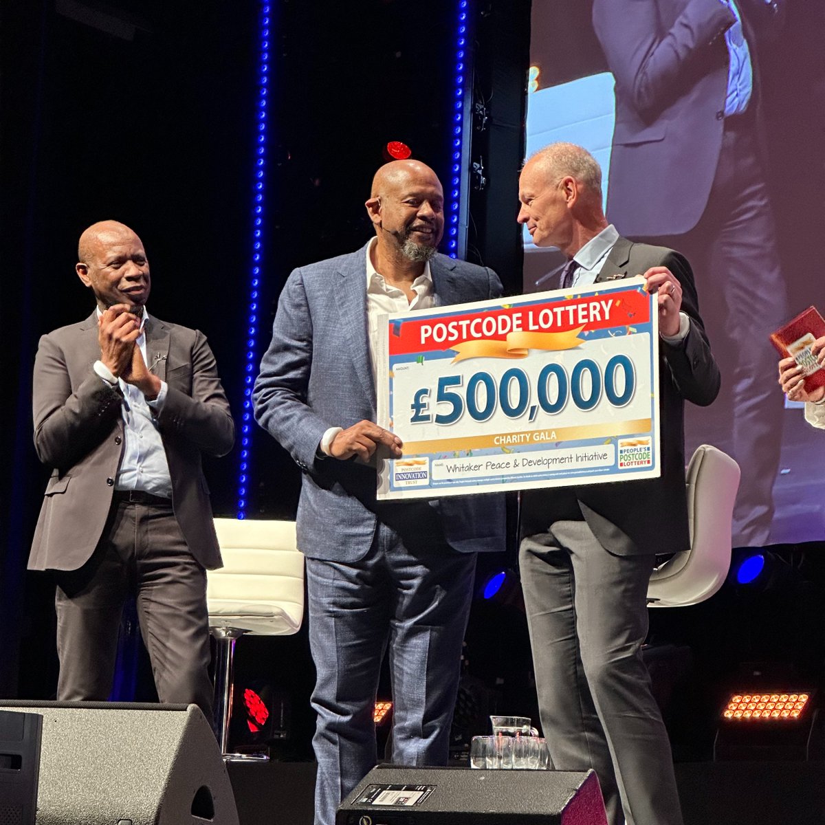 Honoured to be in the presence of these three inspirational figures raising awareness on behalf of children on the frontlines of global conflict. <a href="/CliveMyrieBBC/">Clive Myrie</a>, our 2023 #PostcodeHero @forestwhitaker and <a href="/RobatWarChild/">Rob Williams</a> sharing the stage at #PostcodeLotteryGala. <a href="/WarChildUK/">War Child UK</a>