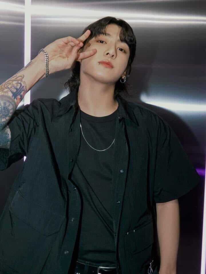 mochiguggkie's tweet photo. BIGHIT PROTECT JUNGKOOK
HYBE PROTECT YOUR ARTIST
WE LOVE YOU JUNGKOOK 
TAKE ACTION IMMEDIATELY
#ProtectJungkook https://t.co/T8EPkP0ova