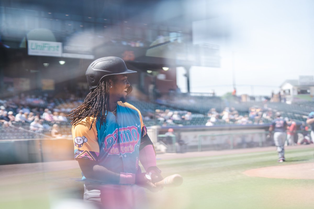 titaniumvisuals's tweet image. baseball is art