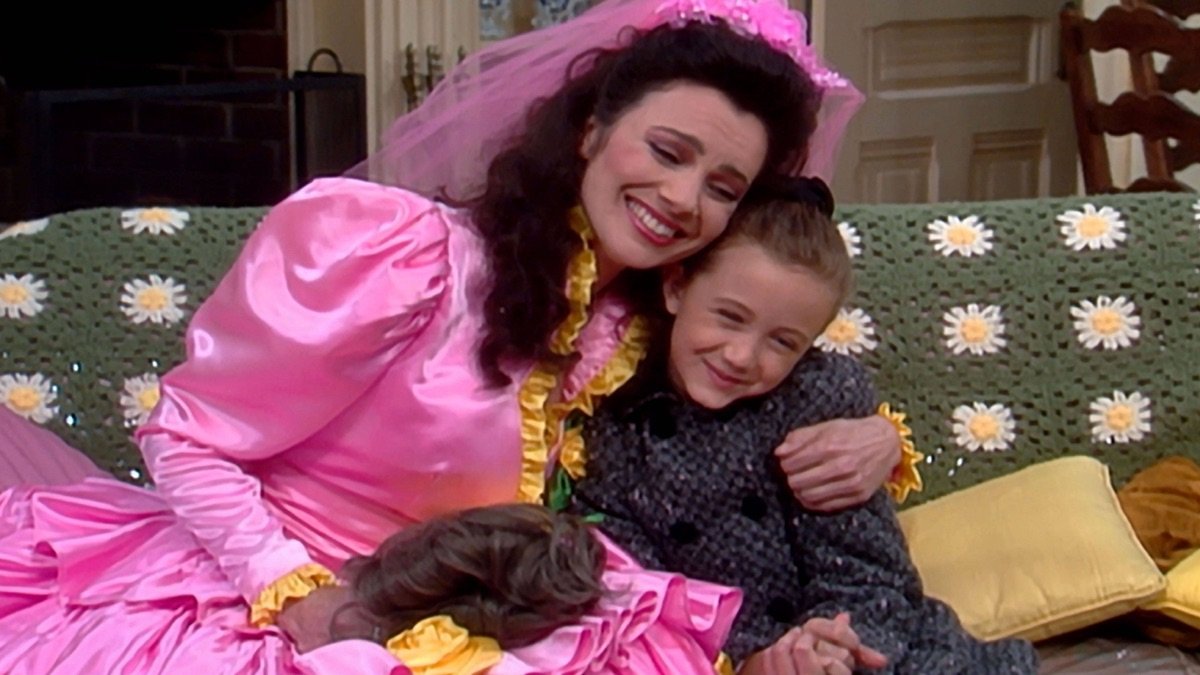 EmaJuarezOk's tweet image. Fran Drescher quiere reunión de #LaNiñera #TheNanny (y tal vez más) para el 30 aniversario de la serie: “Antes de la huelga de guionistas, tuvimos conversaciones con Sony para descubrir qué podíamos hacer que fuera divertido y emocionante para los fanáticos”. Hagan que suceda.