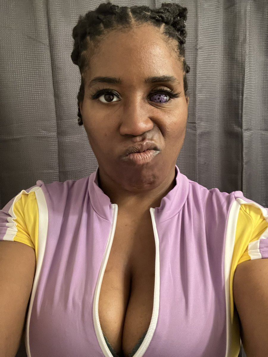 _TheWOAD's tweet photo. Whatchu’ looking at?? 😉
#WOAD #1eyedthickthighed #sharingan #anime #WatchoutforTheWOAD #sharinganeyes #GunzNBunz #ThickThighsEndLives https://t.co/TBhBjgEeHz
