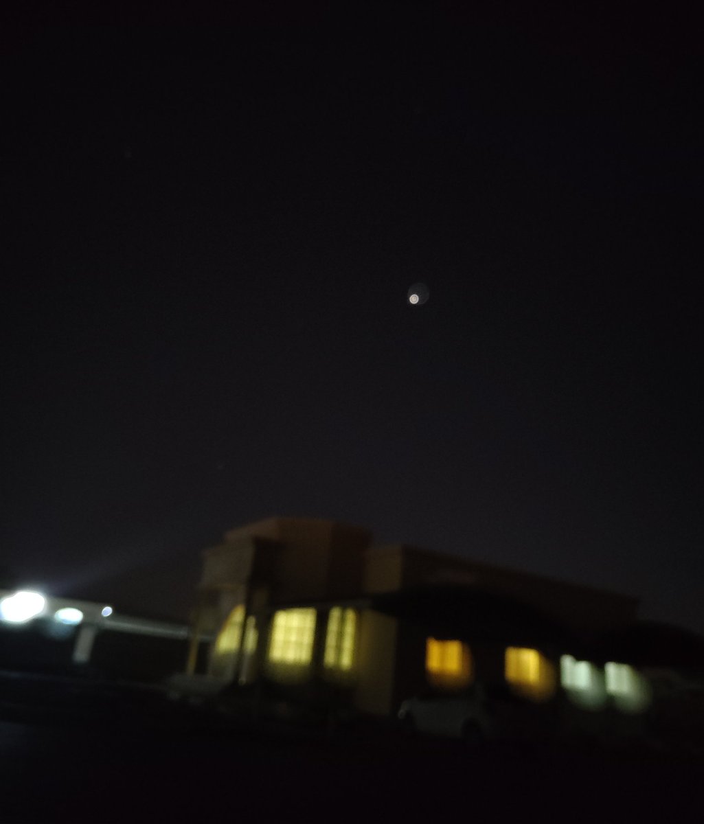 SambyalArun's tweet photo. Alone, I enjoy life with the stars. https://t.co/WJt1FA6epE