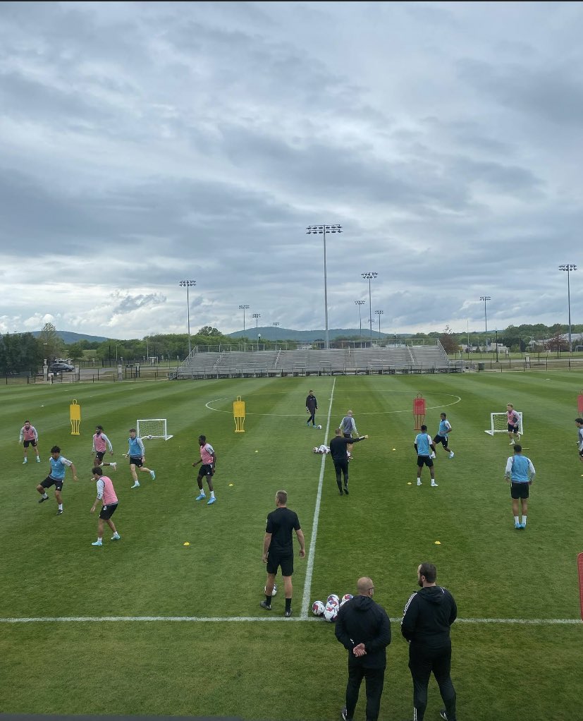 Behind the scenes of JCUSA💫

Last month we visited Jack and his team Huntsville City FC 🇺🇸

Is playing in America something you are interested in? College level is a great way to start &amp; to progress to the next level as a pro.

Message us today to discuss your options📥