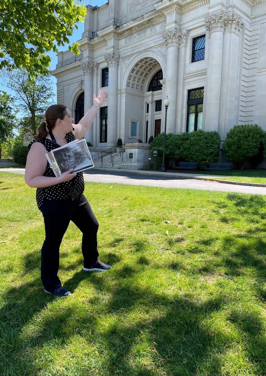 It's about time for Walking Tour Season to begin!
Starting Saturday, May 27th, we will be offering our outdoor Chestnut Hill Reservoir Historic Walking Tour on periodic weekends through October! 

Book your tickets now at: eventbrite.com/e/chestnut-hil…

#WalkingTour #Metrowaterworks