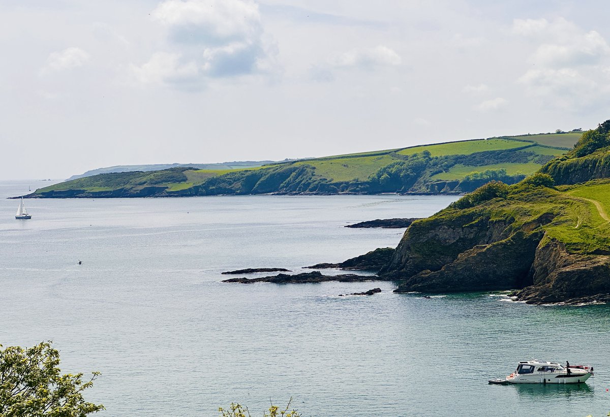 What a beautiful weekend! We were so happy to see the ☀️make a welcome return. Long may it last! #lovefalmouth #swisbest #ilovecornwall #maenporth #coastalliving #lovewhereyoulive #bythesea #falmouth