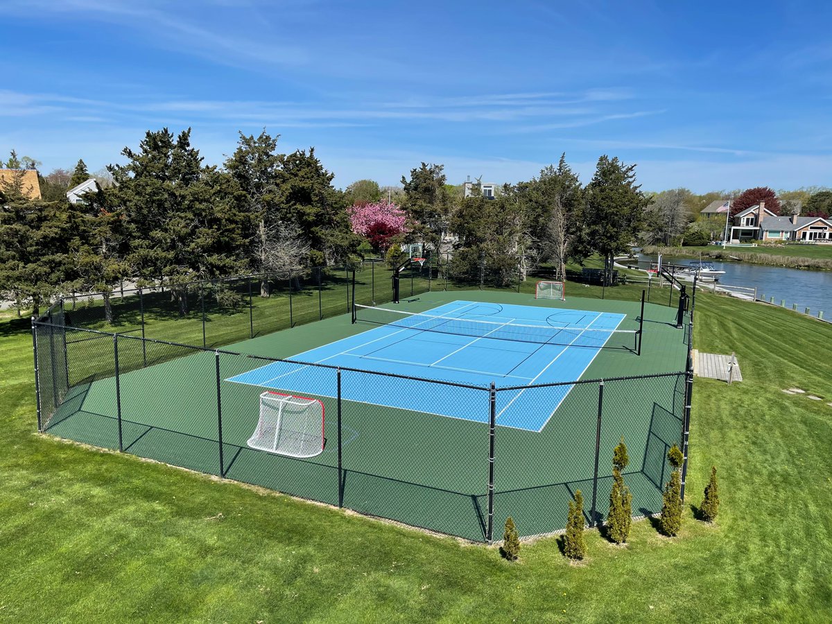 VersaCourt's tweet photo. For all the ways you play! 

What makes VersaCourt different? Find out for yourself with this helpful link: 
https://t.co/LZ24ZpK28g

#Basketball #Pickleball #Tennis #Volleyball #Hockey #GameTime #PlayTime #BackyardIdeas #BackyardFun #Community #FamilyTime https://t.co/AhI8nvmQqv