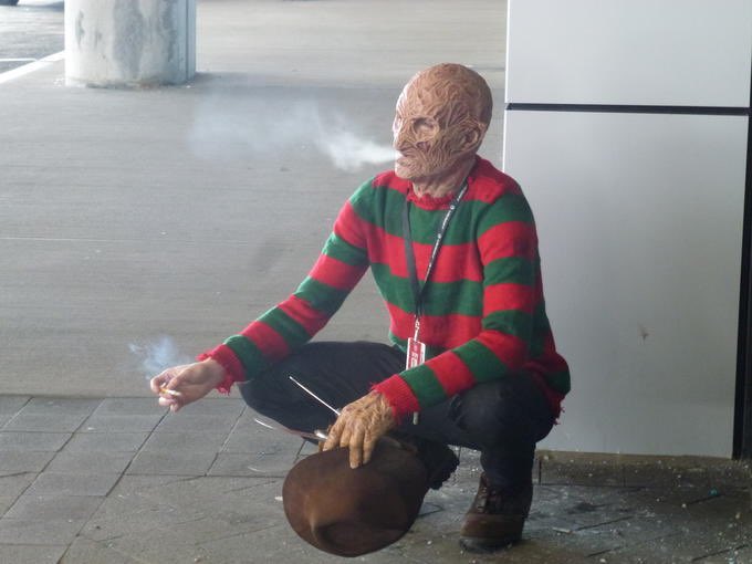 chiquitospingos's tweet photo. la gente entre los 19 y los 30 viendo como no les dan ningun abono cultural ni cine a 2 euros https://t.co/l2nYtPg2wS