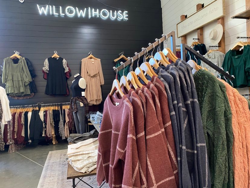 VisitTheColony's tweet photo. Retail therapy makes Monday go by faster. Brighten your week and treat yo self with something new from @willow_house at @grandscapetx.
#shopping #retail #shopTC #thingstodoDFW #homestead #TheColony #Texas #TheColonyTX #VisitTheColony #VisitTheColonyTX #DFW https://t.co/47ilCohpKd