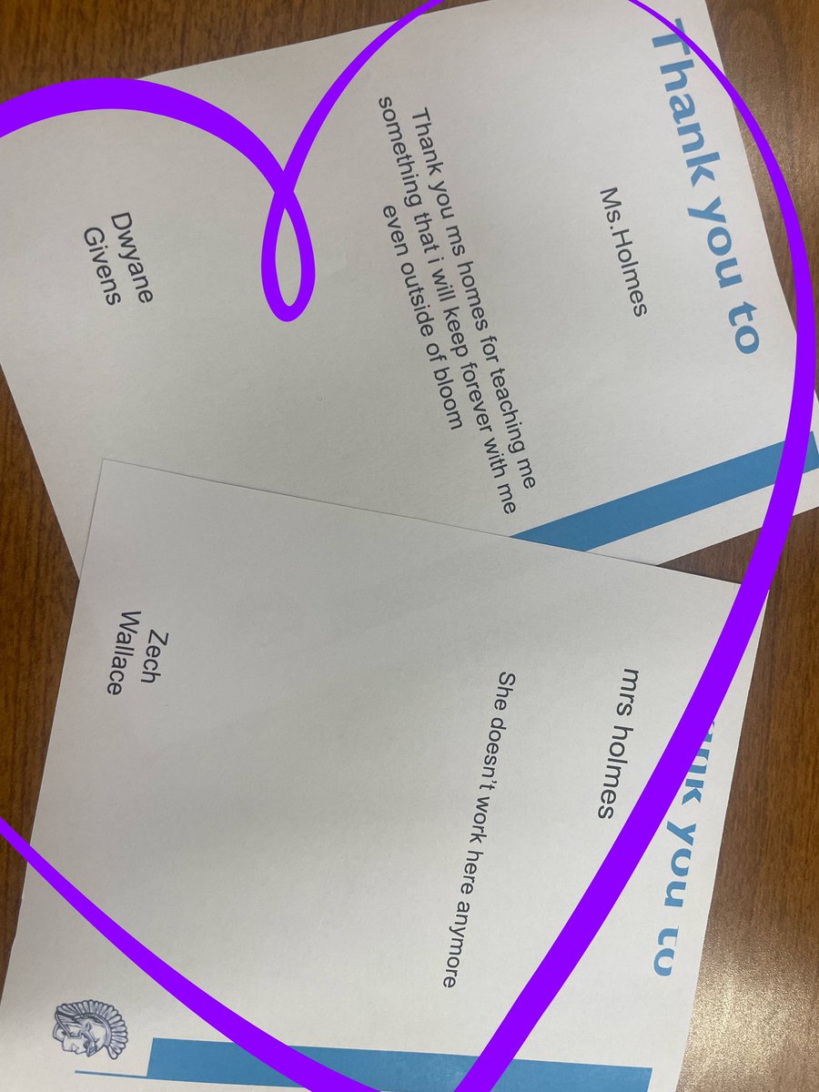 Shoutout 📣: Asst.Principal Santiago @ Bloom High School for sending thank you notes from senior students. Totally made my day.⭐️#SD206BloomHS #BusinessStudents 💙🤍💙 @DrJLAnderson @DrNavarre