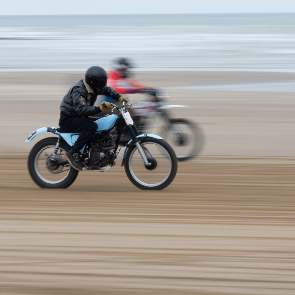 Malle Mile Beach Race #malle #motorcycle #margate #beach #kpicsphotography #racing #sand #mallemile #nikon #nikonz7ii #nikonz100400 #beckenhamps instagr.am/p/CsRPA5ENoS3/