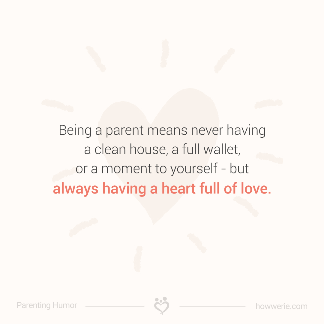HowWeRIE's tweet image. Who needs a clean house and a full wallet when you have a heart full of love for your little one? 😊❤️

#parenting #momlife #family #kids #love