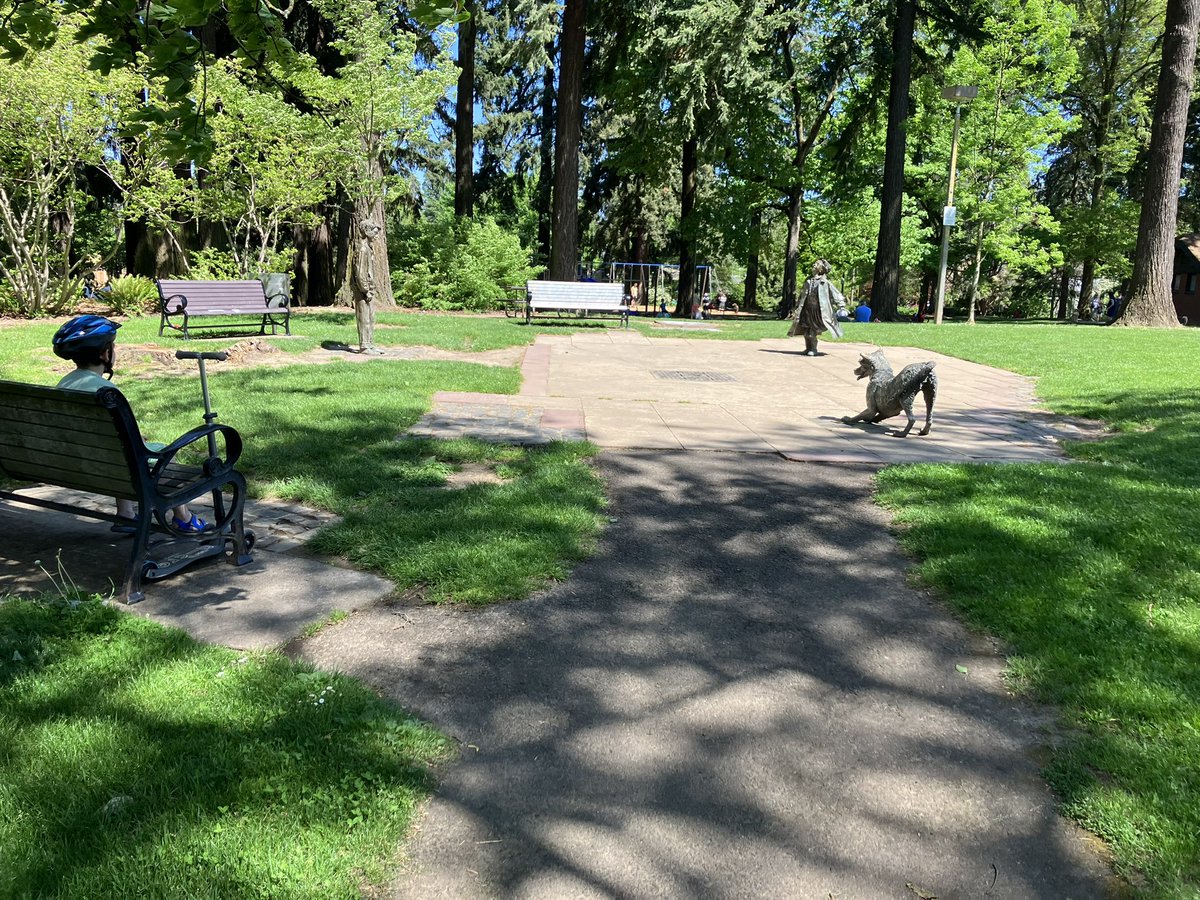 If 90 degree days are normal now in May and October, we need to extend the season for our park fountains and pools (and fix the water fountains) <a href="/PDXParksandRec/">Portland Parks & Rec</a> <a href="/PPSConnect/">Portland Public Schools</a>