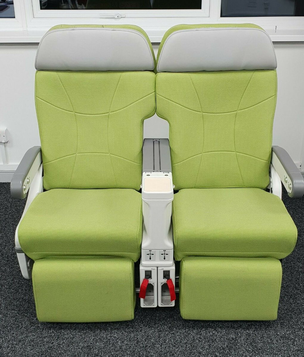 info_intrepid's tweet photo. Anyone is interest in Brand New  Airbus A330 business class seats. I have 5 left and 5 right , crated ready for shipping . Cost new $12,000 pair . Would look fantastic in a cinema room/ reception / training room . Make me an offer . Can arrange Uk delivery or shipping . https://t.co/tx7SWMLOYM