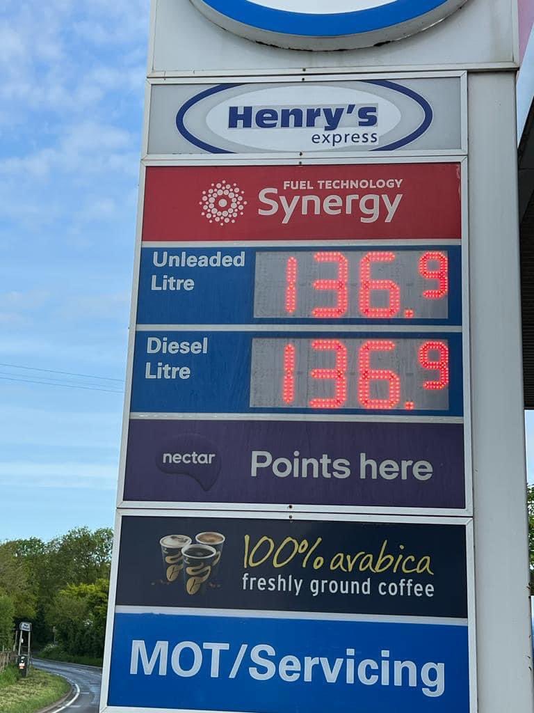 Let’s compare fuel prices across the country - Wantage Oxford postcode OX12 diesel 136.9 hashtags for use with #fairfueluk #Trending  #pumpwatch #petrol #diesel  #fuelprices #independentshop #shoplocal