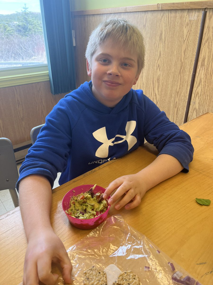 Our food literacy unit is in full swing! Thank you to <a href="/SchoolHealthNL/">School Health NL</a> for helping us learn about and make healthy choices! We have some new guacamole lovers 🥑🥕🫑