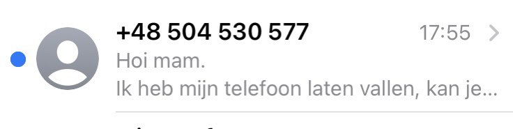 Ik heb hem hoor, Mijn Eerste "hoi mam" sms. Ook spannend dat mijn 🐥🐥 (of een ervan in elk geval) opeens in Polen zitten. Nou, wat denken jullie? Even fokken of gewoon weggooien? #scam #oplichtersaangepakt