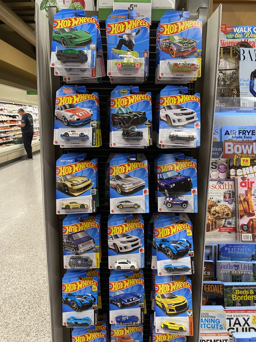 Restock jackpot!!🤩💯
@Hot_Wheels @Publix @DiecastHype @DiecastAddicts @diecast_b @TheLamleyGroup 
#hotwheels #diecast #diecastpics #diecastcollector #toycars