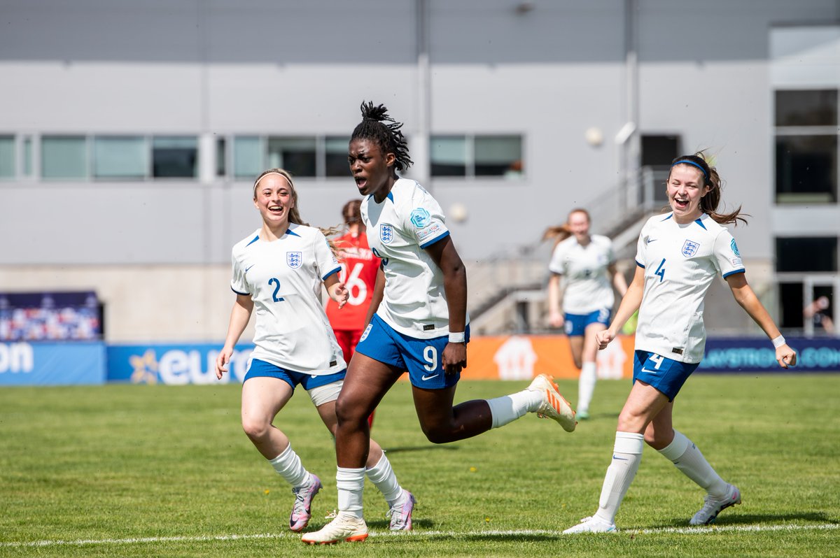 Lionesses's tweet photo. A winning start to #U17WEURO for our #YoungLionesses. 👏

🇸🇪 next on Wednesday! 🔜 https://t.co/NbdHYPub0C