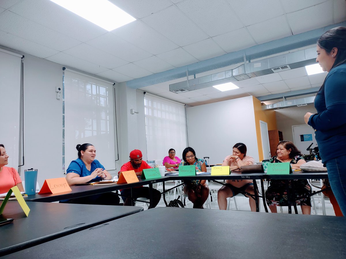 SA_MindshiftED's tweet photo. Today is Day 1 of our Literacy Bootcamp at the Alazan Apache Courts. Parents from JT Brackenridge Elementary are coming together to learn about the education system and literacy. Together we can LEVEL UP Literacy in San Antonio. 

#MindshiftED
#LevelUpSA
#AnivelateSA https://t.co/Hs03IWB9mK