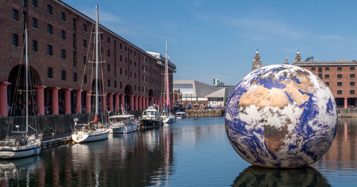 Liverpool BID Co. (@lpoolbidcompany) on Twitter photo Didn't get a chance to catch Floating Earth at <a href="/theAlbertDock/">Royal Albert Dock Liverpool</a> over #Eurovision?๐
Due to popular demand, the 10 meter art installation will now be remaining at Royal Albert Dock for one extra weekend until this Sunday!
Read more โ liverpoolbidcompany.com/floating-earthโฆ Didn't get a chance to catch Floating Earth at <a href="/theAlbertDock/">Royal Albert Dock Liverpool</a> over #Eurovision?๐
Due to popular demand, the 10 meter art installation will now be remaining at Royal Albert Dock for one extra weekend until this Sunday!
Read more โ liverpoolbidcompany.com/floating-earthโฆ
