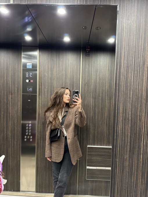 I am a wild and untamed creature, are you brave enough to tame me? 🦁 #content #onlyfanscreator #sellingcontent<a href="/tag/content"class="tags"><span>#content</span></a><a href="/tag/sellingcontent"class="tags"><span>#sellingcontent</span></a><a href="/tag/onlyfanscreator"class="tags"><span>#onlyfanscreator</span></a>