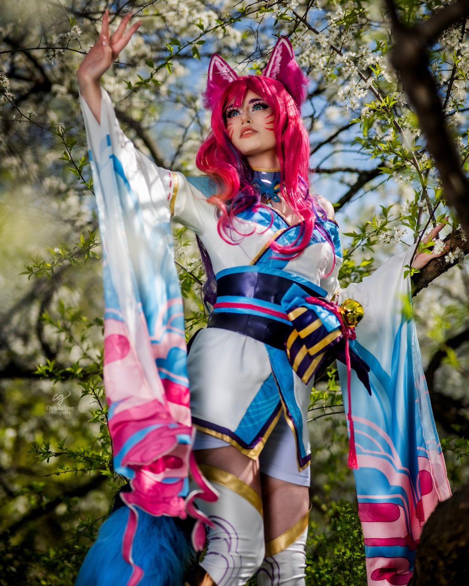 🌸🌸🌸🌸
PC: <a href="/chrisgallevo/">Chris Gallevo</a> 
Yo ahri in da tree ahri in da tree