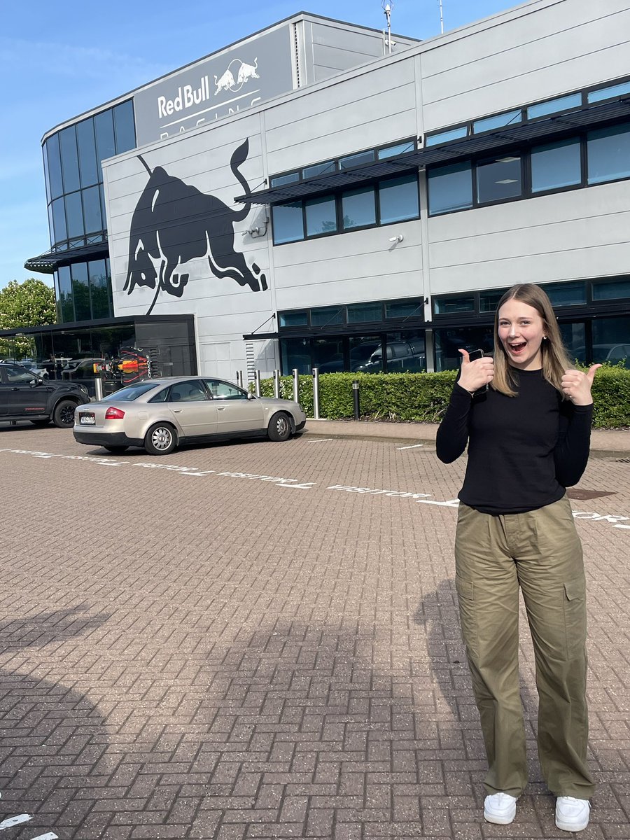 Great to see work experience begin at Red Bull. <a href="/Vortex_F1iS/">Team Vortex</a> experiences @f1inschoolsUK has earned this incredible opportunity. Have a great week! #LLGF1iS