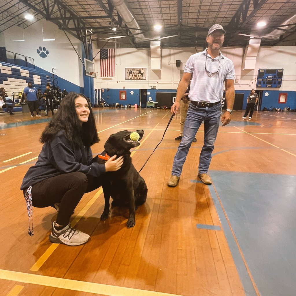 Leon County Schools on Twitter "Our weapon detection dog is working in three schools today. We
