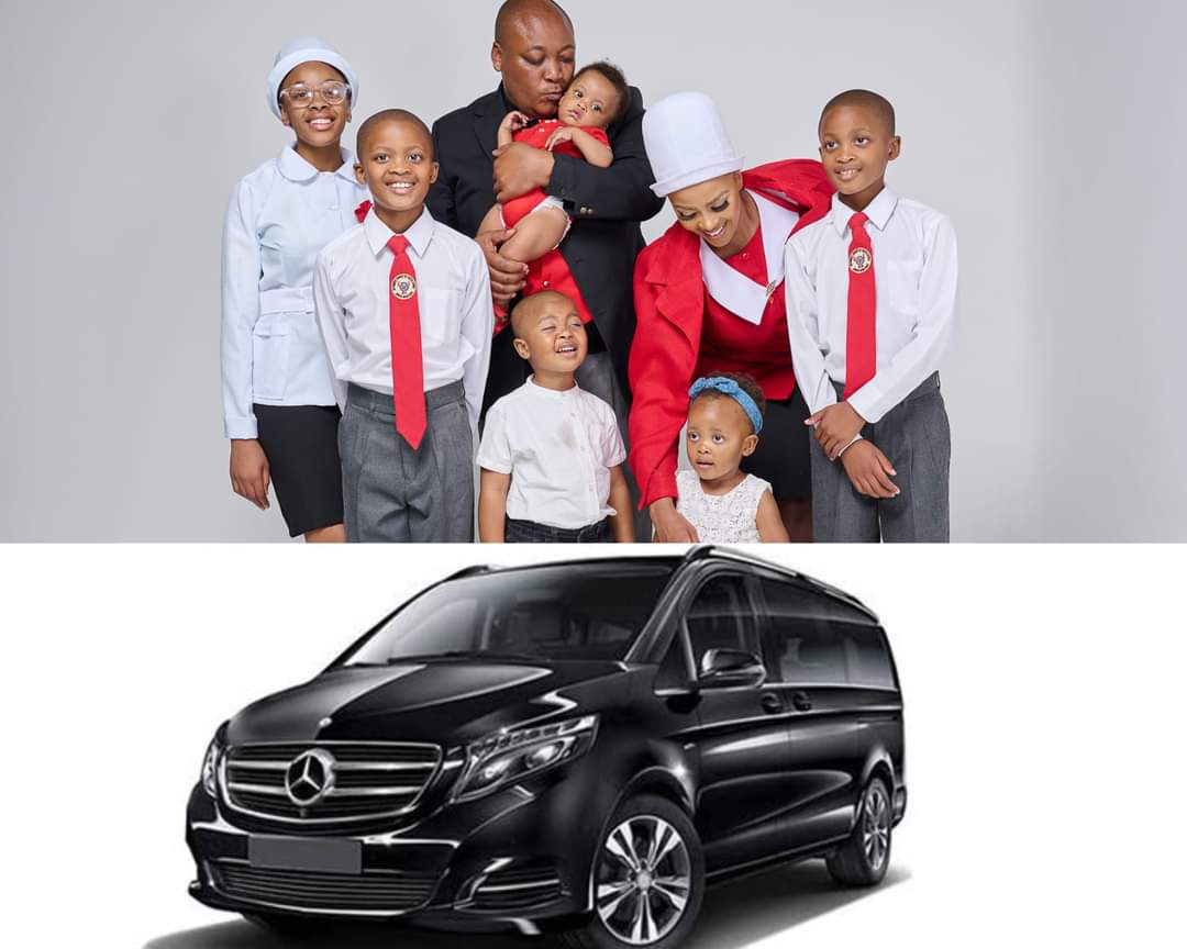 off_queennandi's tweet image. Dear God.