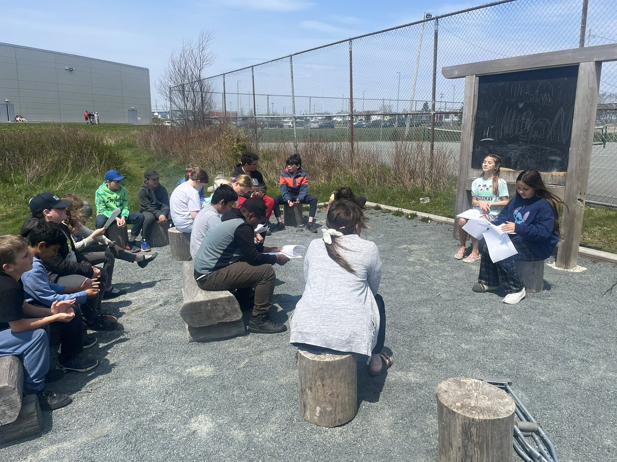 Ms. Lynds tweet media