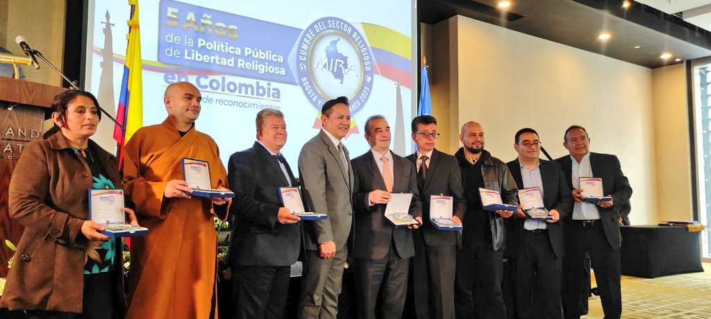 LinaPinzonAr's tweet photo. #CumbreSectorReligioso ⤵️

Por medio del diálogo social @Baena lideró desde el @MinInterior una agenda propositiva para fortalecer el sector religioso, hoy destacamos su compromiso y los resultados de su gestión. 👏 https://t.co/n0NfaODt6d