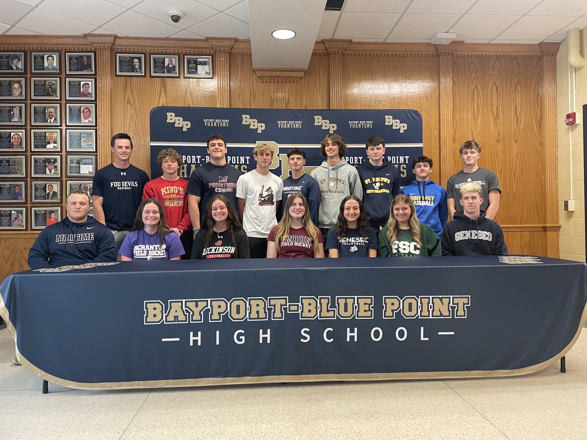 Congratulations to our Senior student athletes, who will be continuing their athletic careers at the NCAA level. 
#PhantomPride
#StudentAthletes
#HardWorkPaysOff