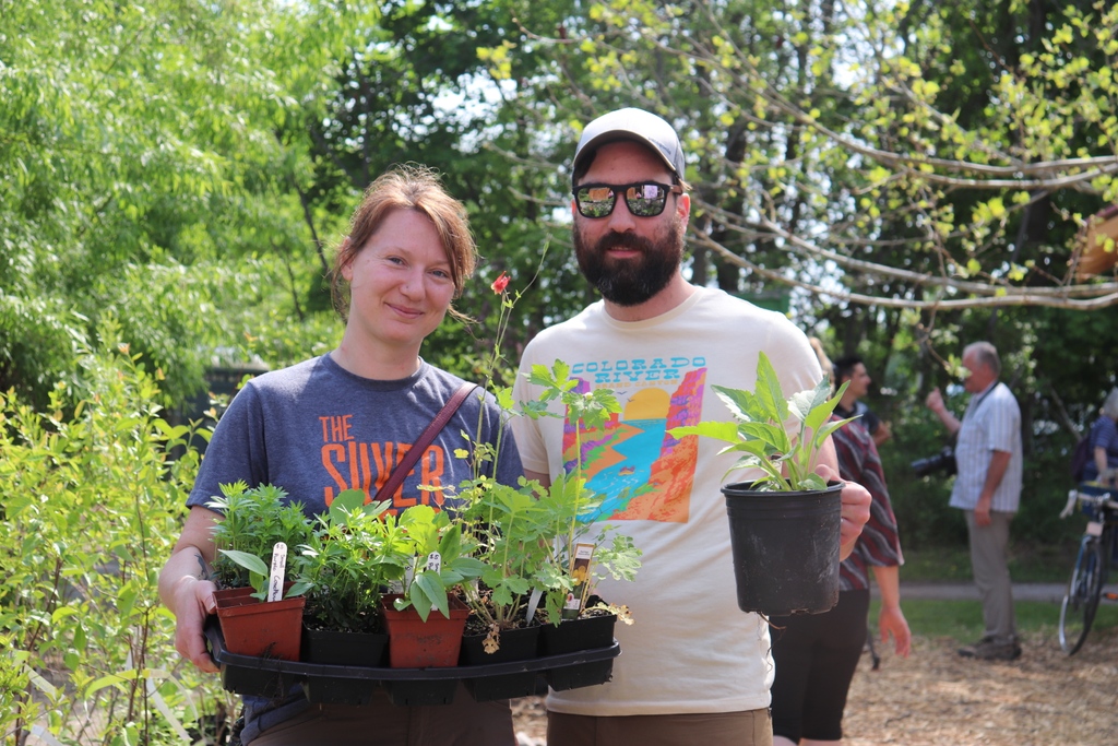 ptbogreenup's tweet image. The Annual Spring opening for #GreenUP Ecology Park Nursery is happening this weekend! 🌸⁠

When? 👉️ Saturday, May 20th 10am -4pm! 👈️ 
Where? Ecology Park, located at 1899 Ashburnham Dr.
⁠
The Nursery has a selection of mostly native plants, shrubs and trees for sale.🌳🌱
