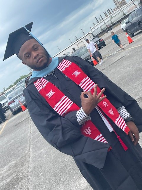 Coach_J_Alvarez's tweet photo. Graduated with my Master degree this past weekend!
#IMasteredIt #Achievement https://t.co/FMfLB0ANGs