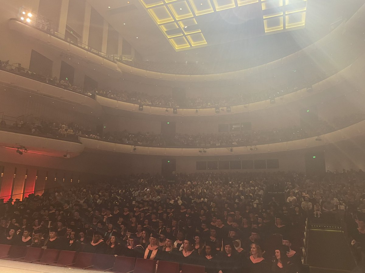 katybkoz's tweet photo. Y’all look good out there #SphGrad @PublicHealthUMN https://t.co/6DrVOYlrc5