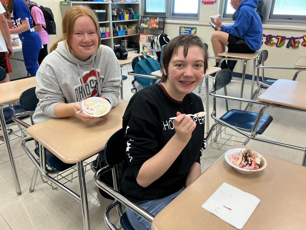 TuslawMLC's tweet photo. Ice cream! https://t.co/PPH9aTnZad