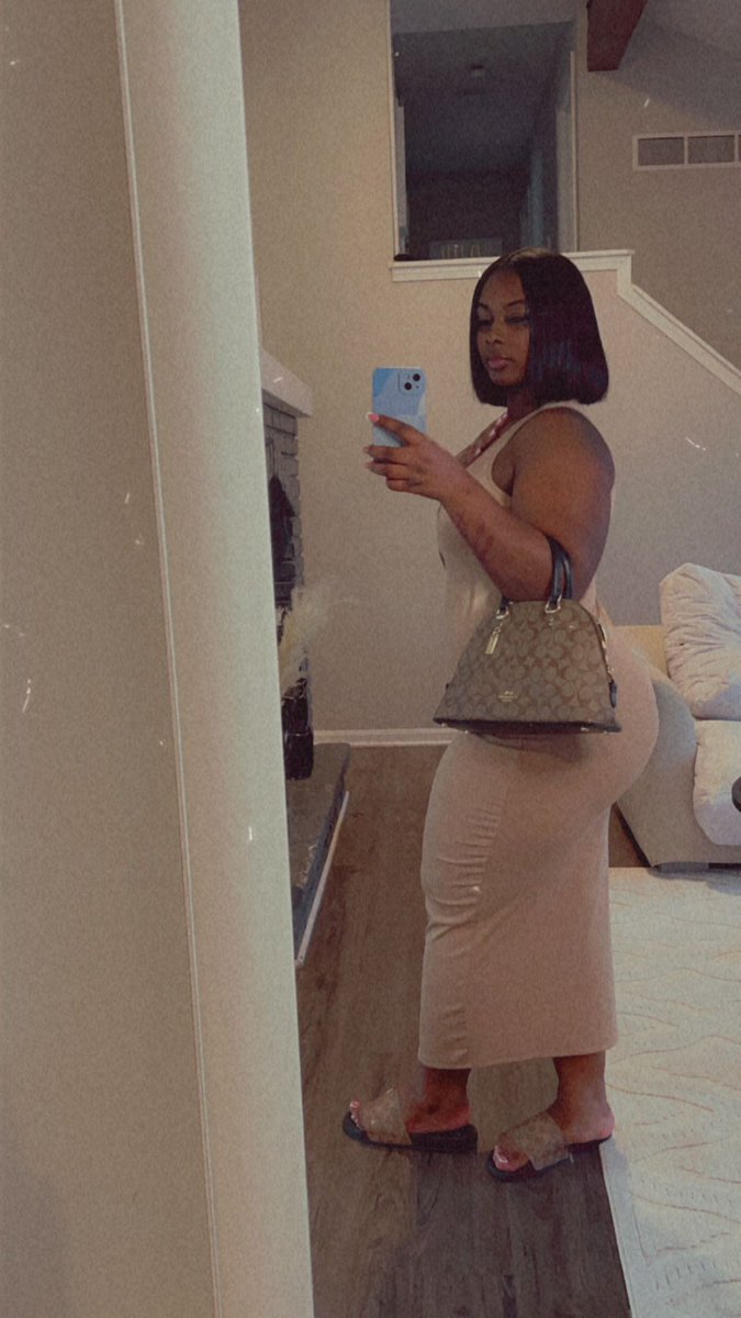 nae on Twitter "Seeing me gives you a peace of mind 🤩😌"